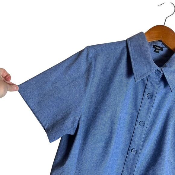 3 for $30! Haggar denim short sleeve shirt. Size medium - Picture 2 of 7